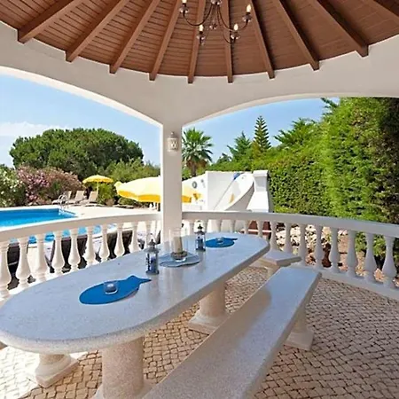Carvoeiro Sleeps 14 Pool Air Con Wifi *