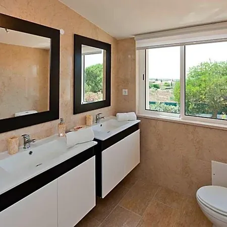 Vila Carvoeiro Sleeps 14 Pool Air Con Wifi Carvoeiro (Lagoa)