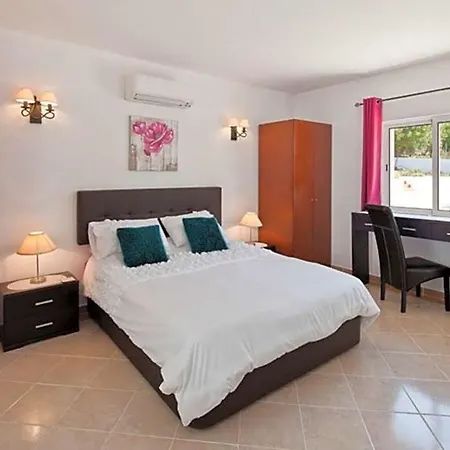 فيلة Carvoeiro Sleeps 14 Pool Air Con Wifi *